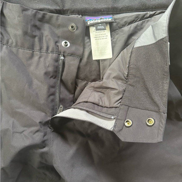 Patagonia Black Ski Pants - Picture 4 of 4